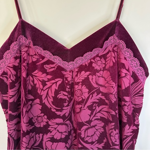 Velvet Burnout Sleep Dress Women M Burgundy Semi Sheer Fairy Grunge Sexy Comfort - Picture 3 of 8